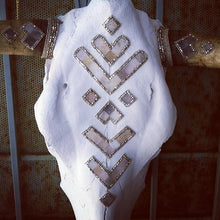 Load image into Gallery viewer, Druzy Tribes Buffalo Skull